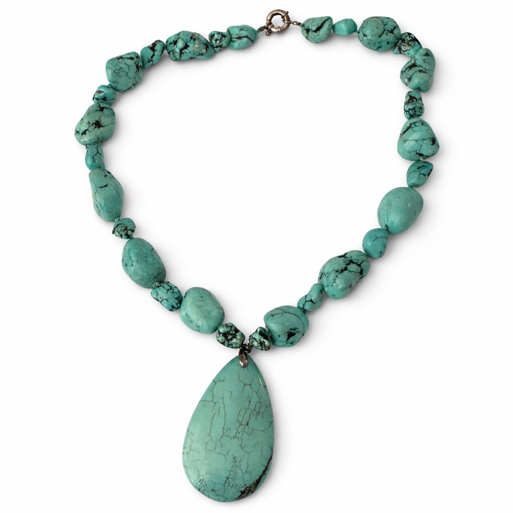 Turquoise Beaded Necklace